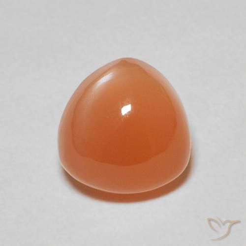 2.15ct 자연스러운 미디엄 오렌지 월장석, 일조, 투명한