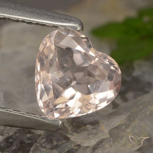 0.60캐럿 천연 살몬 핑크 모가나이트, 하트 모양, 5.7×5.4 mm, VS