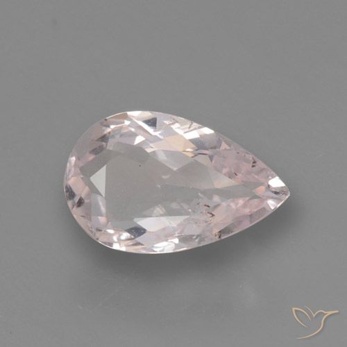 0.66ct 자연스러운 코랄 핑크 톤 모르가나이트, 배 모양, VS