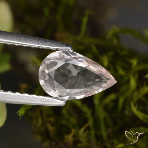 0.68ct 자연스러운 라이트 핑크 모르가나이트, 배 모양, VVS