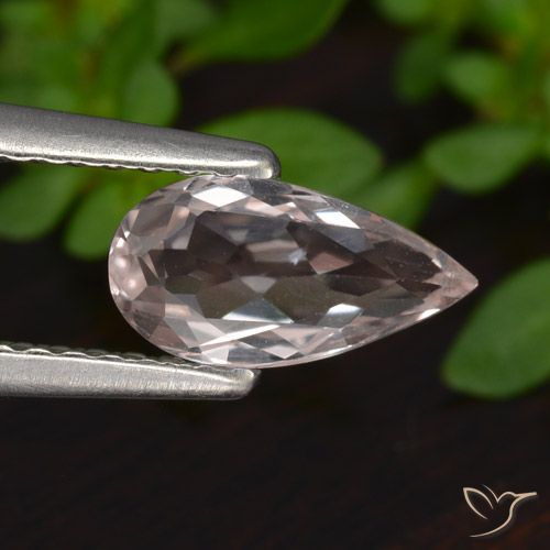 0.74ct 자연스러운 코랄 핑크 톤 모르가나이트, 배 모양, VVS-VS