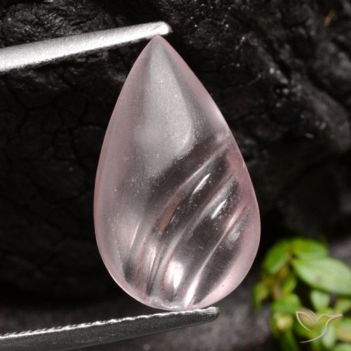 4.35ct 자연스러운 코랄 핑크 모르가나이트, 배 모양, 투명한