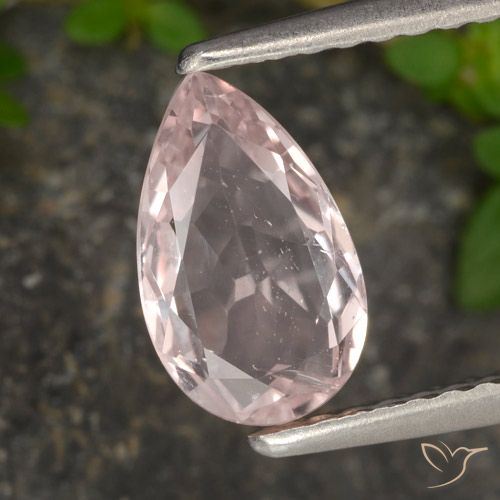 0.99ct 자연스러운 플라밍고 핑크 모르가나이트, 배 모양, VS