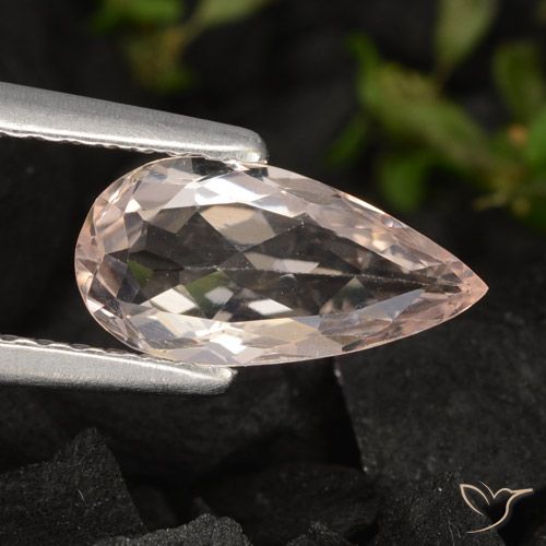 0.80ct 자연스러운 미디엄 핑크 모르가나이트, 배 모양, VVS-VS