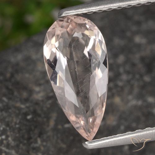1.09ct 자연스러운 플라밍고 핑크 모르가나이트, 배 모양, VVS-VS