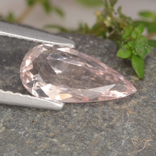 1.04ct 자연스러운 미디엄 핑크 모르가나이트, 배 모양, VVS