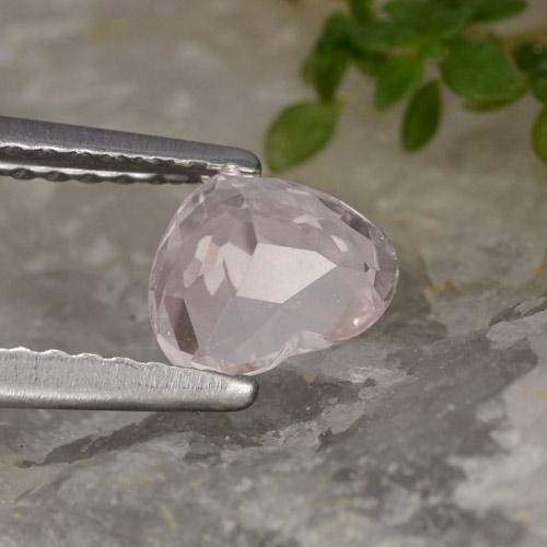 0.70캐럿 천연 미디엄 라이트 핑크 모가나이트, 하트 모양, 5.5×6.4 mm, VVS