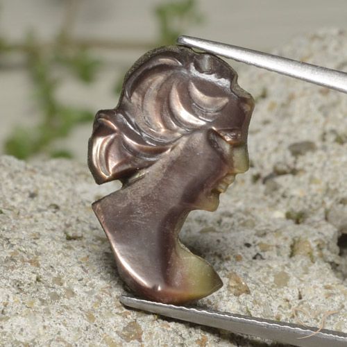 4.43ct 자연스러운 침침한 진주조개, 팬시한, 불투명체