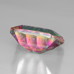 21.30캐럿 천연 탑 레인보우 미스틱 쿼츠, 에메랄드 컷, 20.1×15.2 mm, VVS