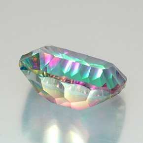 19.29캐럿 천연 탑 레인보우 미스틱 쿼츠, 쿠션 컷, 20×15 mm, VVS-VS