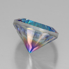 19.18캐럿 천연 탑 레인보우 미스틱 쿼츠, 라운드 컷, 18.08 mm, VVS