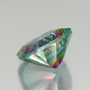 15.15캐럿 천연 탑 레인보우 미스틱 쿼츠, 쿠션 컷, 16.3×16.1 mm, VVS-VS