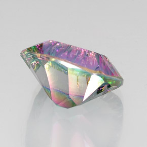 14.64캐럿 천연 탑 레인보우 미스틱 쿼츠, 쿠션 컷, 16.2×15.9 mm, VVS