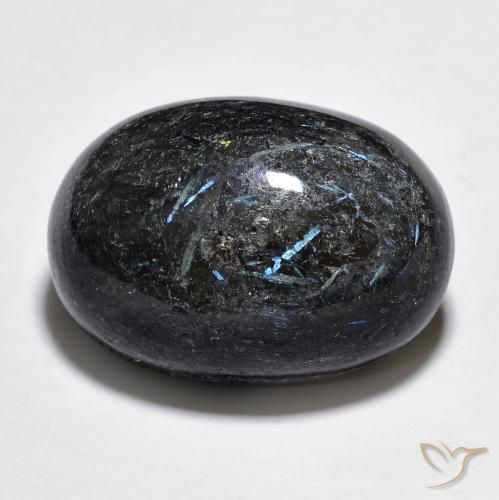 25.34ct 자연스러운 블루 스파클이 있는 블랙 누움마이트, 타원형, 불투명체