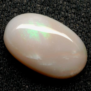 5.51캐럿 천연 멀티컬러 오팔, 타원형 컷, 17.2×10.7 mm, 불투명체