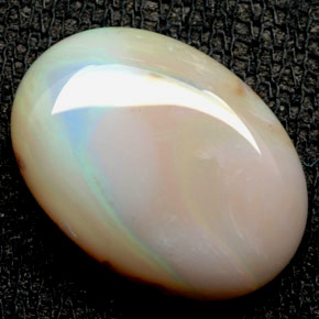 6.24캐럿 천연 멀티컬러 오팔, 타원형 컷, 17.3×12.4 mm, 불투명체
