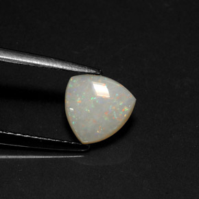 0.70캐럿 천연 멀티컬러 오팔, 투명한, 7.1×6.9 mm, 투명/반투명