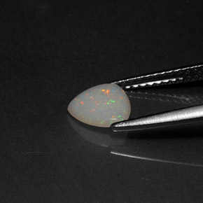 0.46캐럿 천연 멀티컬러 오팔, 투명한, 6.9×6.7 mm, 투명/반투명
