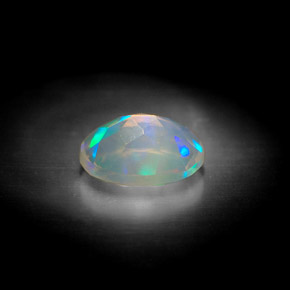 0.92캐럿 천연 멀티컬러 오팔, 투명한, 8.2×6.1 mm, 투명/반투명