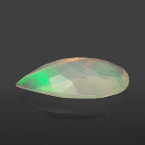 2.73캐럿 천연 멀티컬러 오팔, 배 모양, 16.4×8.8 mm, 투명한