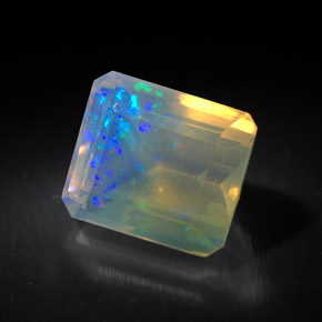 2.06캐럿 천연 멀티컬러 오팔, 투명한, 8.6×7.4 mm, 투명/반투명