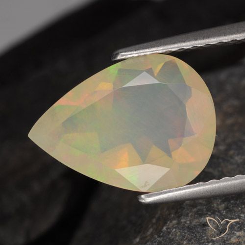 1.64ct 자연스러운 다색 오팔, 배 모양, 투명한