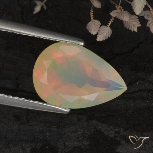 1.73ct 자연스러운 다색 오팔, 배 모양, 투명한