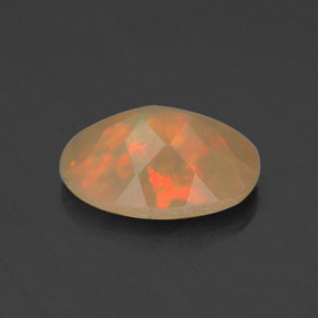 0.69캐럿 천연 멀티컬러 오팔, 타원형 컷, 8.2×6.2 mm, 투명한