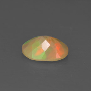 0.69캐럿 천연 멀티컬러 오팔, 투명한, 8×6 mm, 투명/반투명