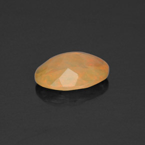 0.67캐럿 천연 멀티컬러 오팔, 투명한, 8.1×5.9 mm, 투명/반투명