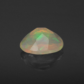 0.93캐럿 천연 멀티컬러 오팔, 타원형 컷, 8.2×6.2 mm, 투명한