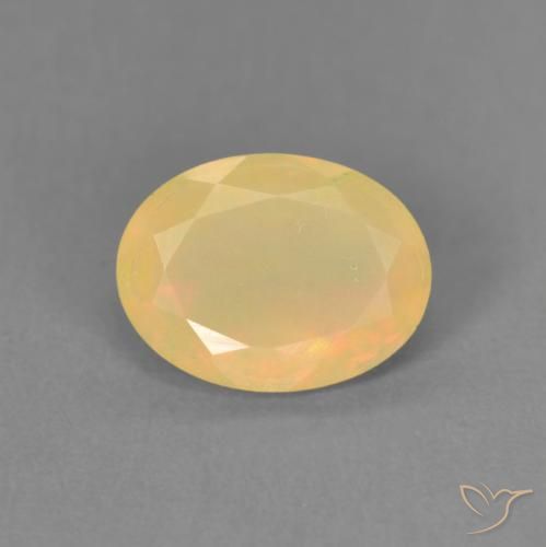 0.76ct 자연스러운 다색 오팔, 타원형, 투명한