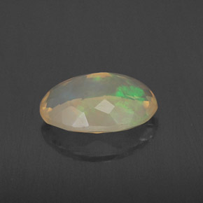1.72캐럿 천연 멀티컬러 오팔, 타원형 컷, 11×8 mm, 투명한