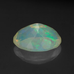 1.93캐럿 천연 멀티컬러 오팔, 투명한, 11×8.2 mm, 투명/반투명