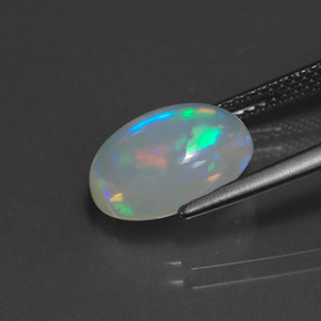 2.90캐럿 천연 멀티컬러 오팔, 타원형 컷, 11.8×8.8 mm, 투명한