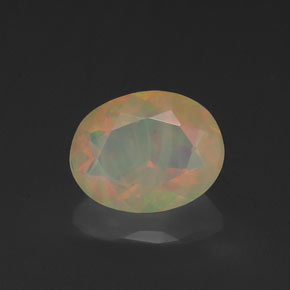 0.88캐럿 천연 멀티컬러 오팔, 투명한, 7.9×6.2 mm, 투명/반투명
