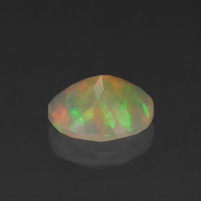 0.88캐럿 천연 멀티컬러 오팔, 투명한, 7.9×6.2 mm, 투명/반투명