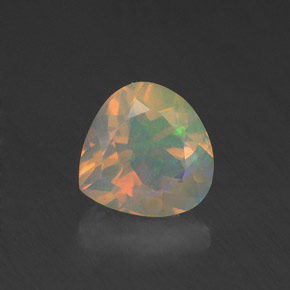 0.84캐럿 천연 멀티컬러 오팔, 배 모양, 7.1×7.1 mm, 투명한