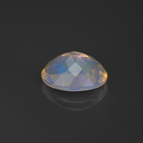 0.84캐럿 천연 멀티컬러 오팔, 투명한, 8.1×6.1 mm, 투명/반투명