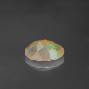 0.70캐럿 천연 멀티컬러 오팔, 투명한, 8.1×6.1 mm, 투명/반투명