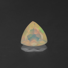 0.65캐럿 천연 멀티컬러 오팔, 투명한, 7.2×6.8 mm, 투명/반투명