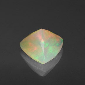 1.37캐럿 천연 멀티컬러 오팔, 투명한, 9.1×9.1 mm, 투명/반투명