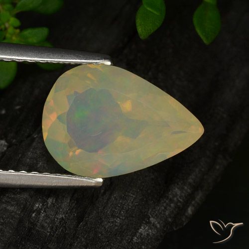 1.85ct 자연스러운 다색 오팔, 배 모양, 투명한