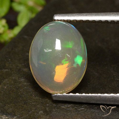 1.30ct 자연스러운 다색 오팔, 타원형, 투명한