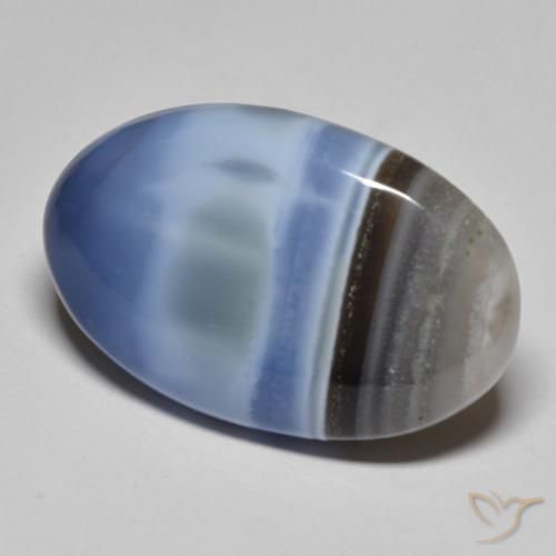 24.99ct 자연스러운 다색 오팔, 타원형, 불투명체