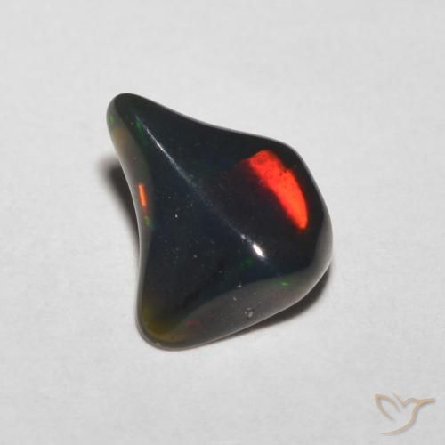 0.87ct 자연스러운 다색 오팔, 팬시한, 투명한