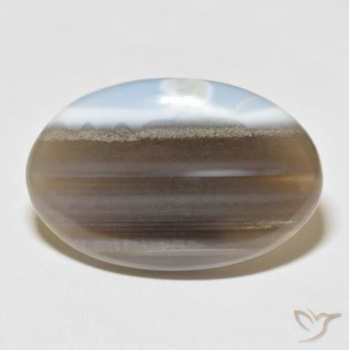 31.79ct 자연스러운 다색 오팔, 타원형, 불투명체