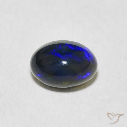 0.61ct 자연스러운 다색 오팔, 타원형, 불투명체