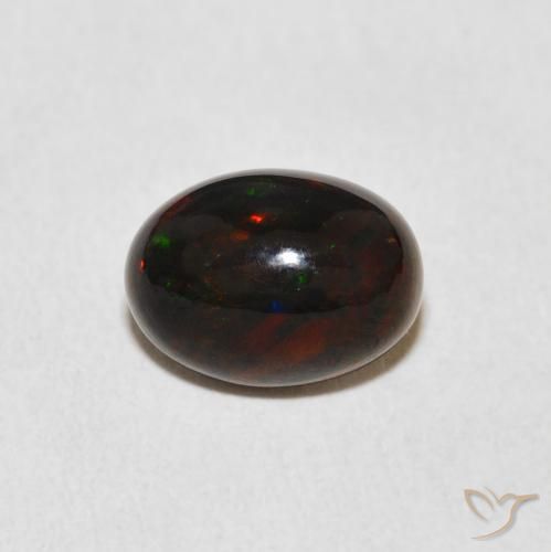 2.46ct 자연스러운 다색 오팔, 타원형, 불투명체