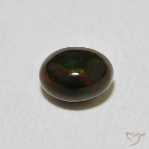 0.67ct 자연스러운 다색 오팔, 타원형, 불투명체